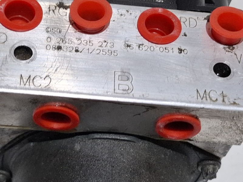 Recambio de modulo abs para peugeot 407 referencia OEM IAM 9662005180 / 0265235273  