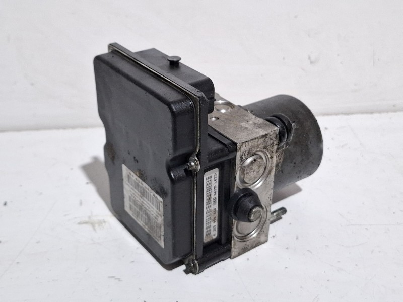 Recambio de modulo abs para peugeot 407 referencia OEM IAM 9662005180 / 0265235273  