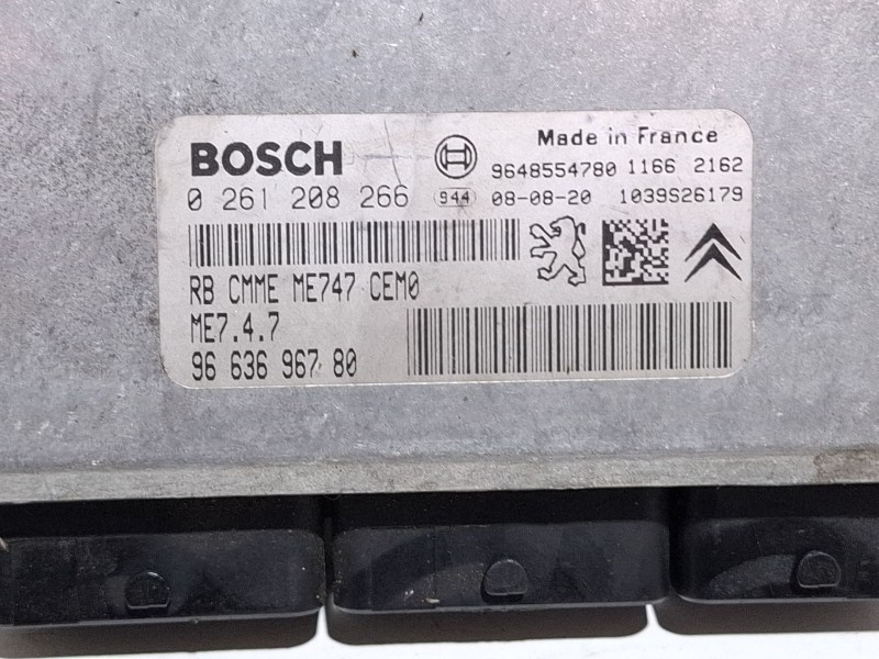 Recambio de centralita motor para peugeot 407 referencia OEM IAM 0261208266 / 9663696780  