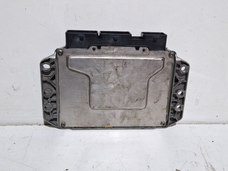 Recambio de centralita suspension para peugeot 407 referencia OEM IAM 9658798780  