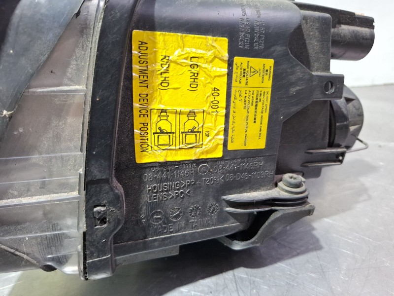 Recambio de faro delantero derecho para audi a4 b6 (8e2) 2.5 tdi quattro referencia OEM IAM 084411146R  