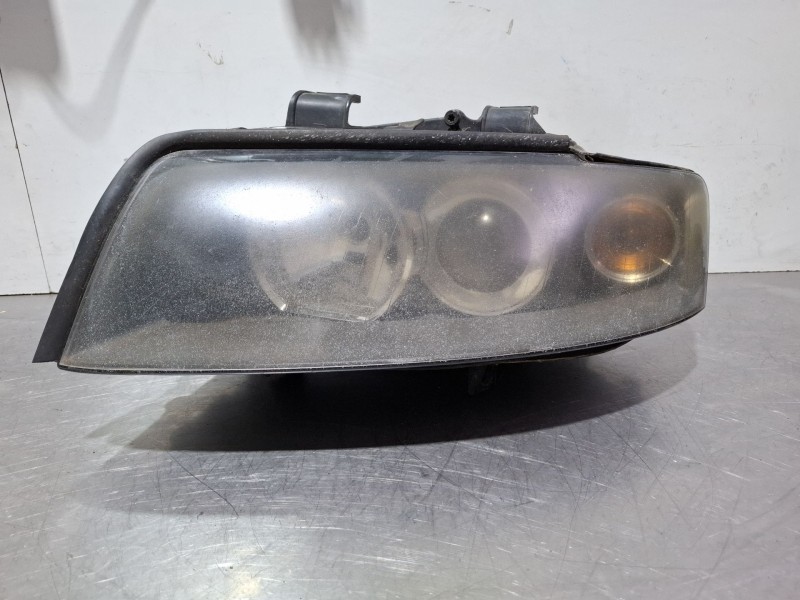 Recambio de faro delantero izquierdo para audi a4 b6 (8e2) 2.5 tdi quattro referencia OEM IAM 8E0941029T  