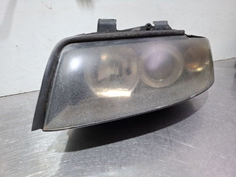 Recambio de faro delantero izquierdo para audi a4 b6 (8e2) 2.5 tdi quattro referencia OEM IAM 8E0941029T  