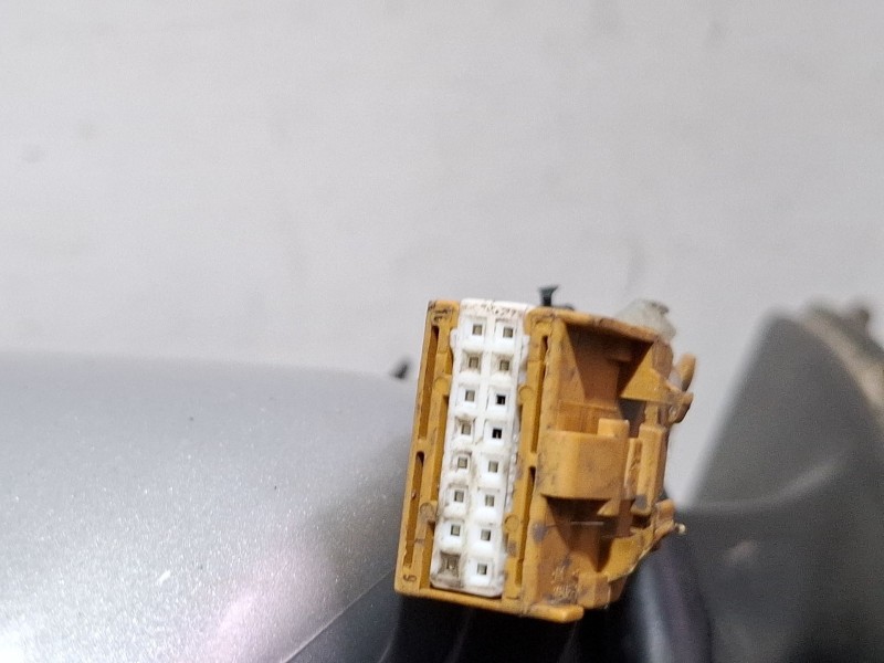 Recambio de espejo retrovisor izquierdo electrico para audi a4 b6 (8e2) 2.5 tdi quattro referencia OEM IAM E101068  