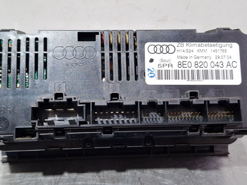 Recambio de mando climatizador para audi a4 b6 (8e2) 2.5 tdi quattro referencia OEM IAM 8E0820043AC  