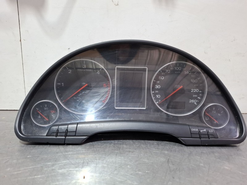 Recambio de cuenta kilometros para audi a4 b6 (8e2) 2.5 tdi quattro referencia OEM IAM 1036901830  