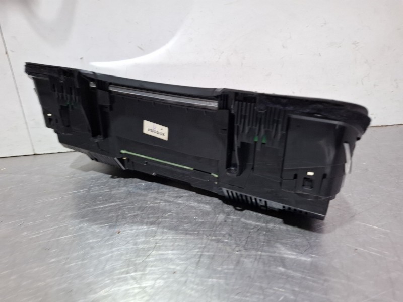 Recambio de cuenta kilometros para audi a4 b6 (8e2) 2.5 tdi quattro referencia OEM IAM 1036901830  