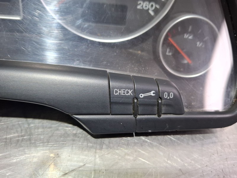 Recambio de cuenta kilometros para audi a4 b6 (8e2) 2.5 tdi quattro referencia OEM IAM 1036901830  