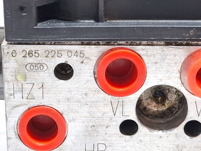 Recambio de modulo abs para audi a4 b6 (8e2) 2.5 tdi quattro referencia OEM IAM 8E0614517A / 0265225045  