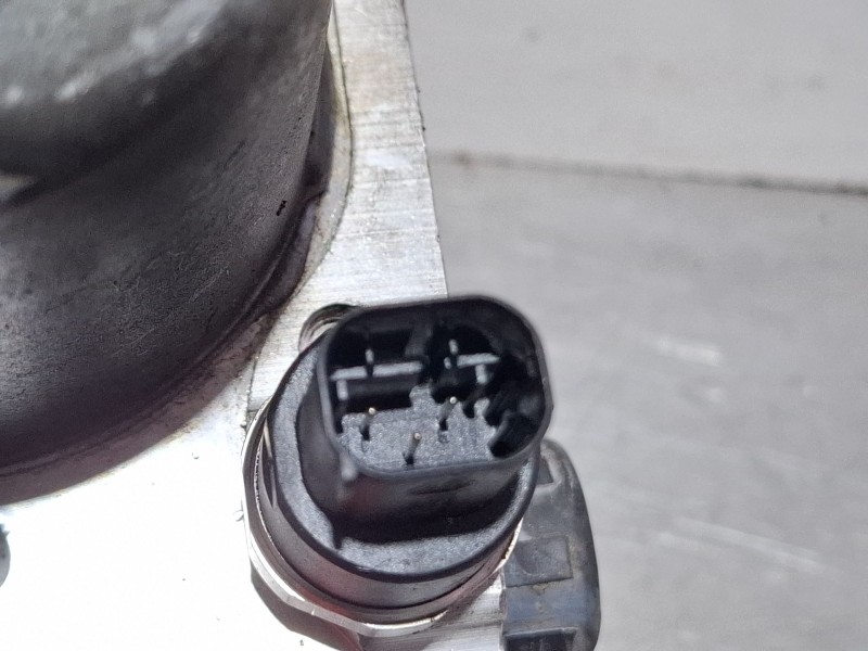 Recambio de modulo abs para audi a4 b6 (8e2) 2.5 tdi quattro referencia OEM IAM 8E0614517A / 0265225045  