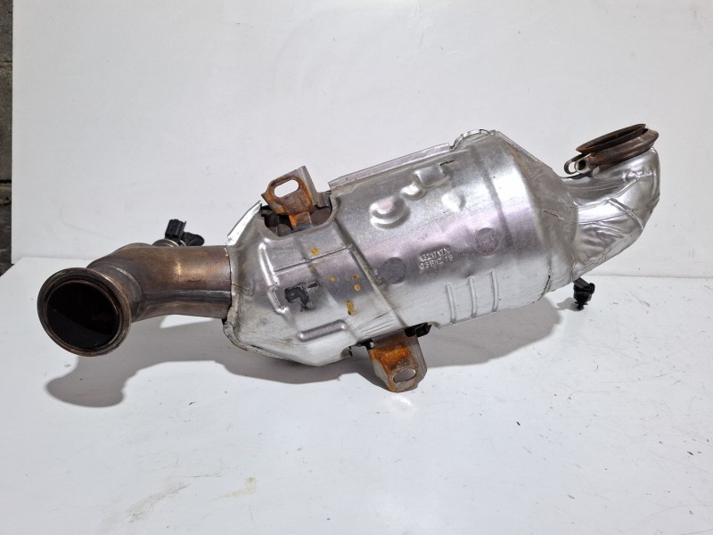 Recambio de catalizador para citroën ds3 hdi blue referencia OEM IAM 1321717X / 03RNZ18  