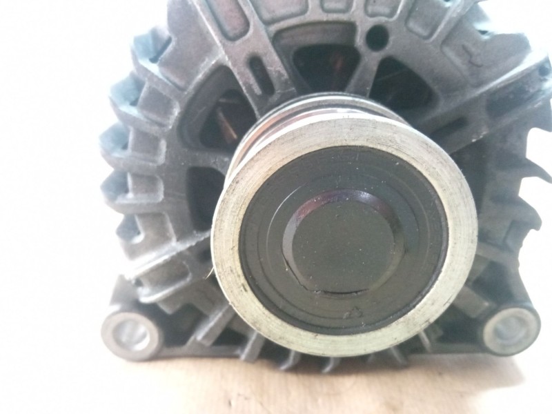 Recambio de alternador para citroën bermul referencia OEM IAM 9810525380  