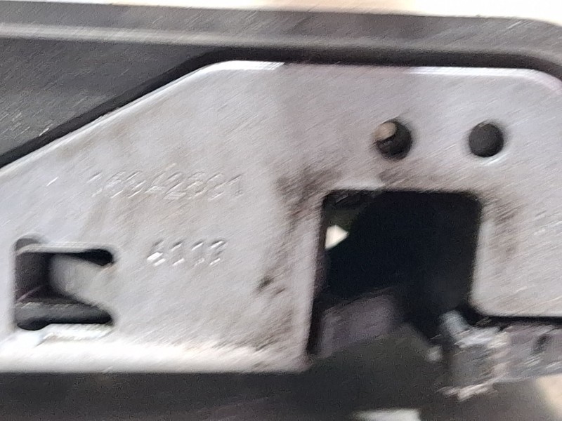 Recambio de cerradura puerta delantera derecha para citroën ds3 hdi blue referencia OEM IAM 16942581  