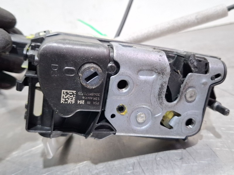 Recambio de cerradura puerta delantera derecha para citroën ds3 hdi blue referencia OEM IAM 16942581  
