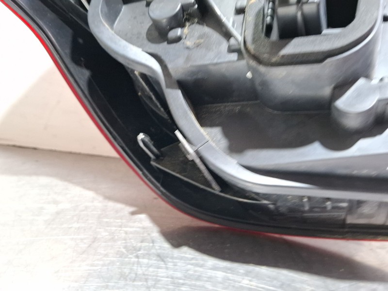 Recambio de piloto trasero derecho para citroën ds3 hdi blue referencia OEM IAM   