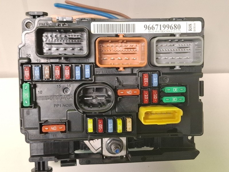 Recambio de centralita bsm para citroën ds3 hdi blue referencia OEM IAM 9667199680  