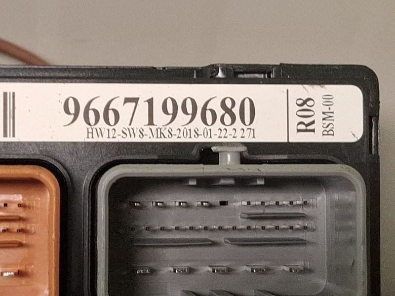 Recambio de centralita bsm para citroën ds3 hdi blue referencia OEM IAM 9667199680  