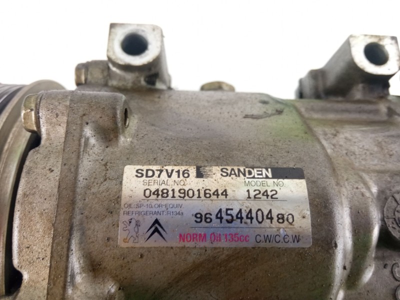 Recambio de compresor aire acondicionado para citroën xsara picasso referencia OEM IAM 9645440480 SD7V16 