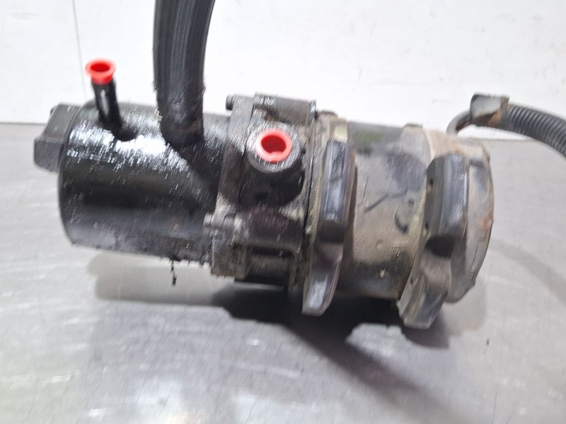 Recambio de bomba direccion asistida para citroën saxo referencia OEM IAM 183042610Y  