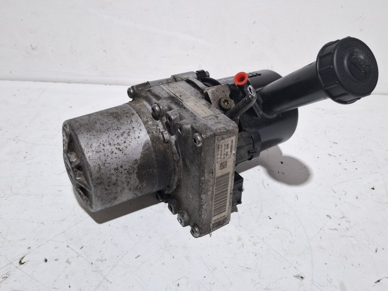 Recambio de bomba direccion asistida para peugeot 407 st sport (6drhr) hdi referencia OEM IAM A5093071+L /  