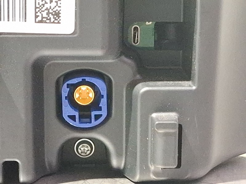 Recambio de pantalla multifuncion para mercedes-benz cla 200 d referencia OEM IAM A1669001420 / A1669018106  