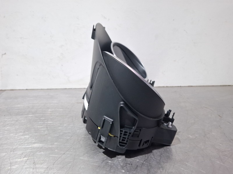 Recambio de cuenta kilometros para mercedes-benz cla 200 d referencia OEM IAM A1179009901 / 0263697149  