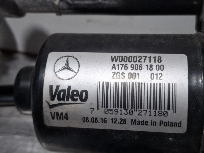 Recambio de motor limpiaparabrisas delantero para mercedes-benz cla 200 d referencia OEM IAM A1769061800  