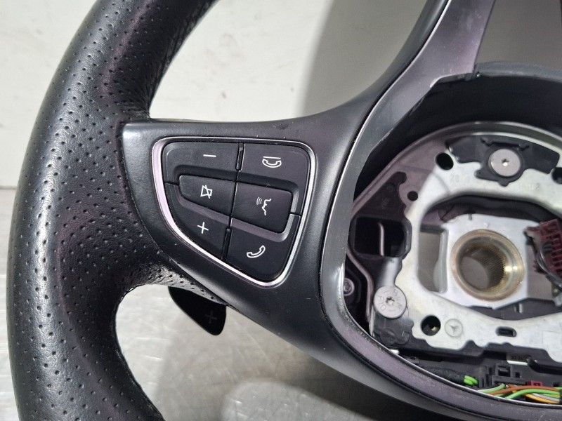 Recambio de volante (sin airbag) para mercedes-benz cla 200 d referencia OEM IAM A00146091039E38  