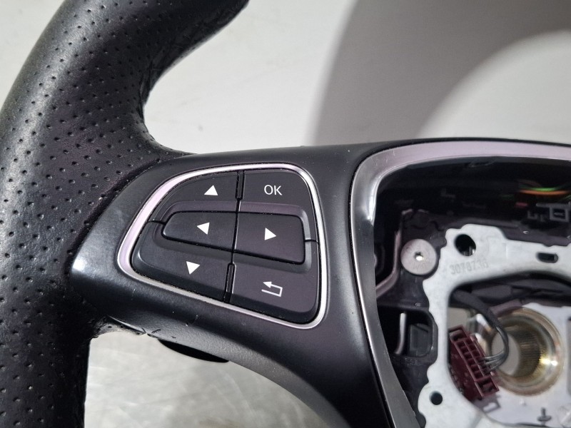 Recambio de volante (sin airbag) para mercedes-benz cla 200 d referencia OEM IAM A00146091039E38  