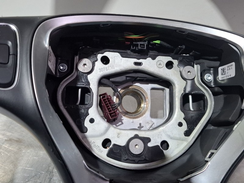 Recambio de volante (sin airbag) para mercedes-benz cla 200 d referencia OEM IAM A00146091039E38  