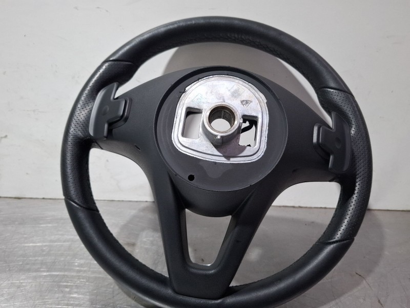 Recambio de volante (sin airbag) para mercedes-benz cla 200 d referencia OEM IAM A00146091039E38  