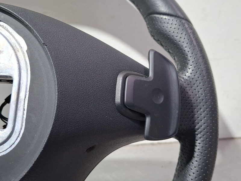 Recambio de volante (sin airbag) para mercedes-benz cla 200 d referencia OEM IAM A00146091039E38  