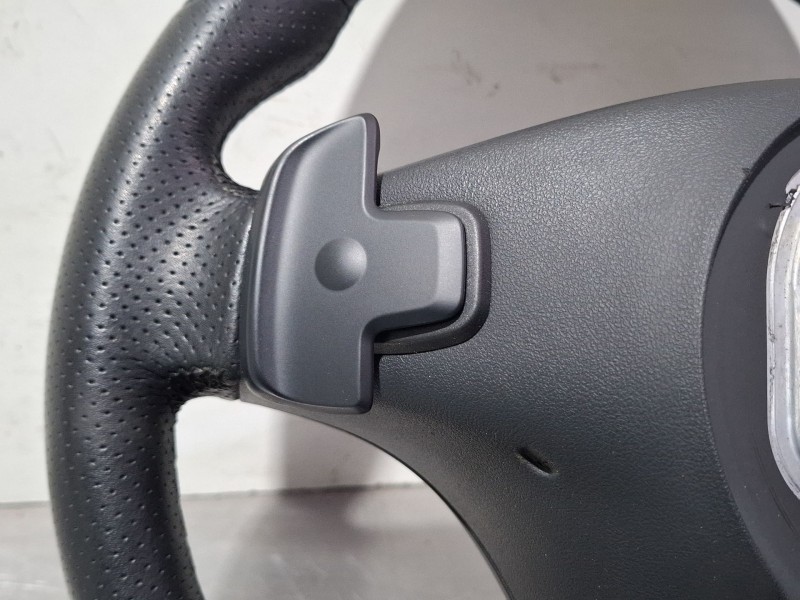 Recambio de volante (sin airbag) para mercedes-benz cla 200 d referencia OEM IAM A00146091039E38  