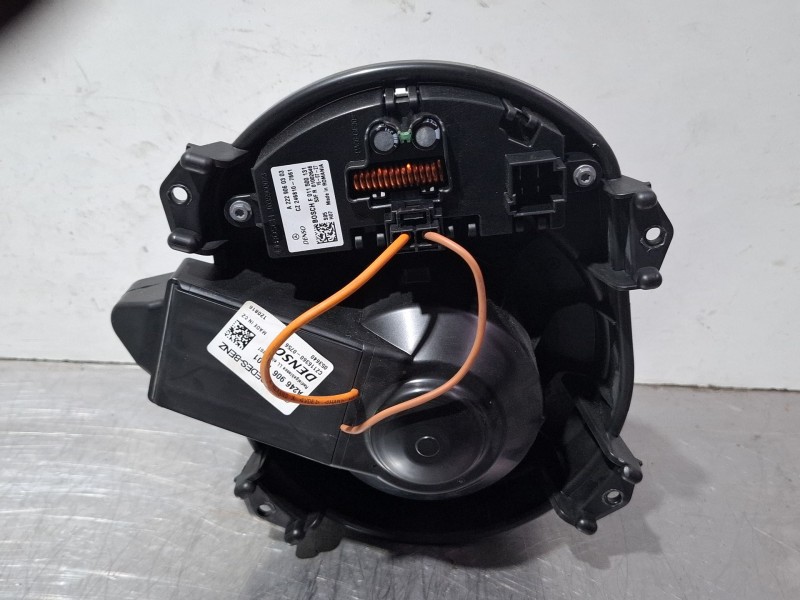 Recambio de ventilador calefaccion para mercedes-benz cla 200 d referencia OEM IAM A2469061601 / A2229060303 / F011500131  