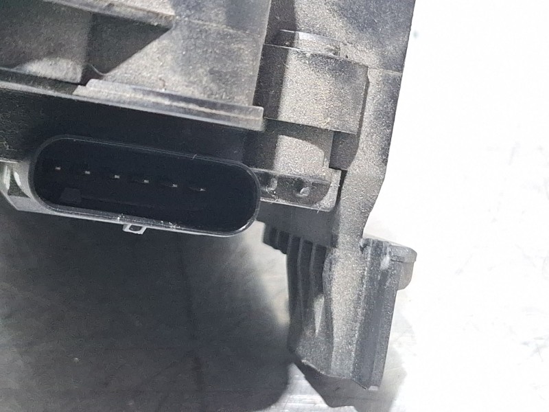 Recambio de potenciometro pedal para mercedes-benz cla 200 d referencia OEM IAM A246300  