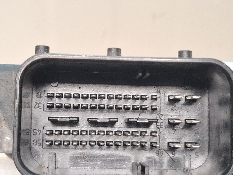 Recambio de centralita motor para mercedes-benz cla 200 d referencia OEM IAM A6519007003 / A6519014402 / 28553006AZ710X3Z  