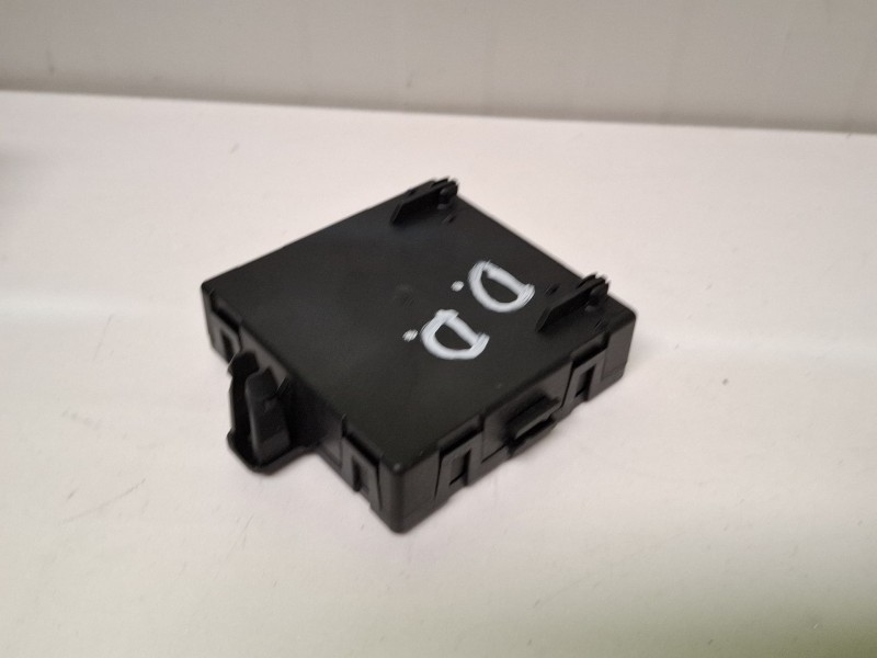 Recambio de modulo electronico para mercedes-benz cla 200 d referencia OEM IAM A1669000618  