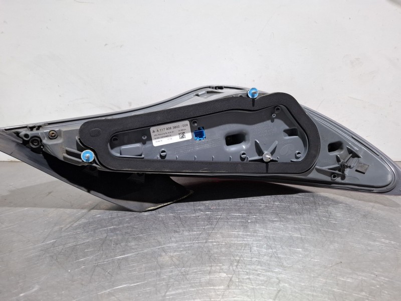 Recambio de piloto trasero derecho para mercedes-benz cla 200 d referencia OEM IAM A1179063800  
