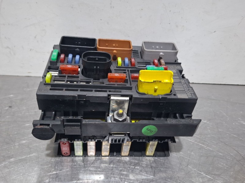 Recambio de centralita bsm para citroën c4 referencia OEM IAM 9807028780 / R04  