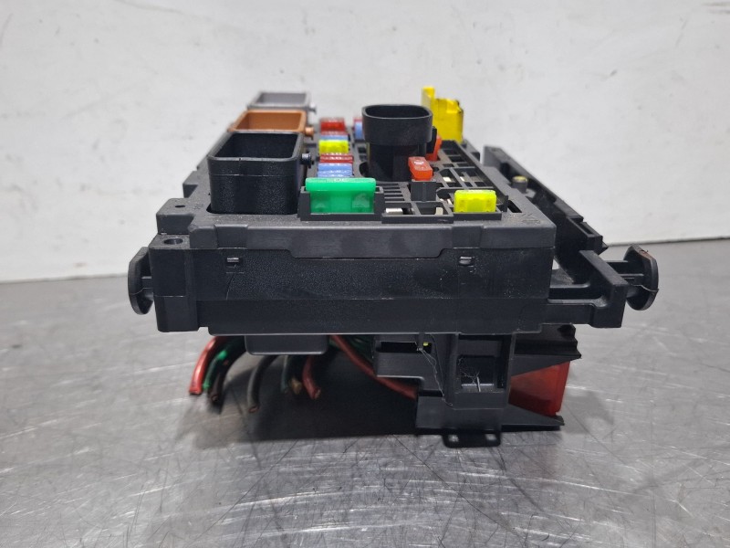 Recambio de centralita bsm para citroën c4 referencia OEM IAM 9807028780 / R04  