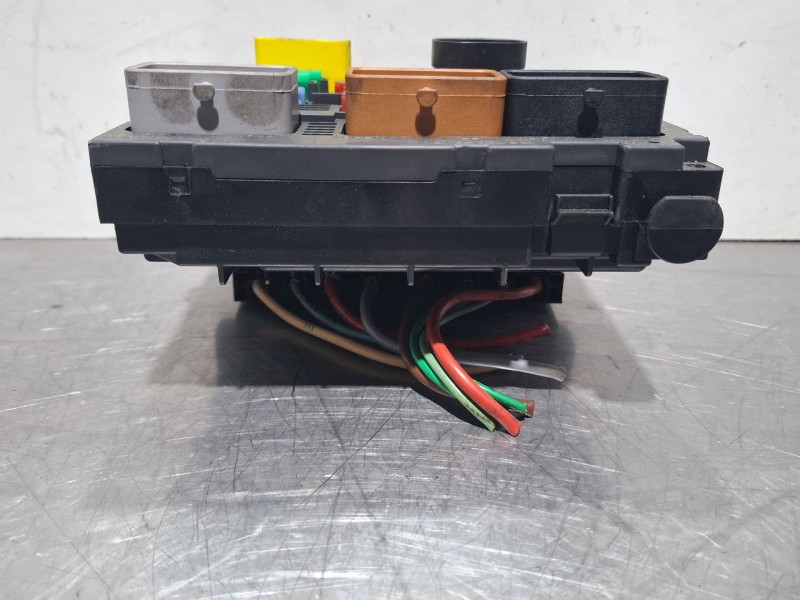 Recambio de centralita bsm para citroën c4 referencia OEM IAM 9807028780 / R04  