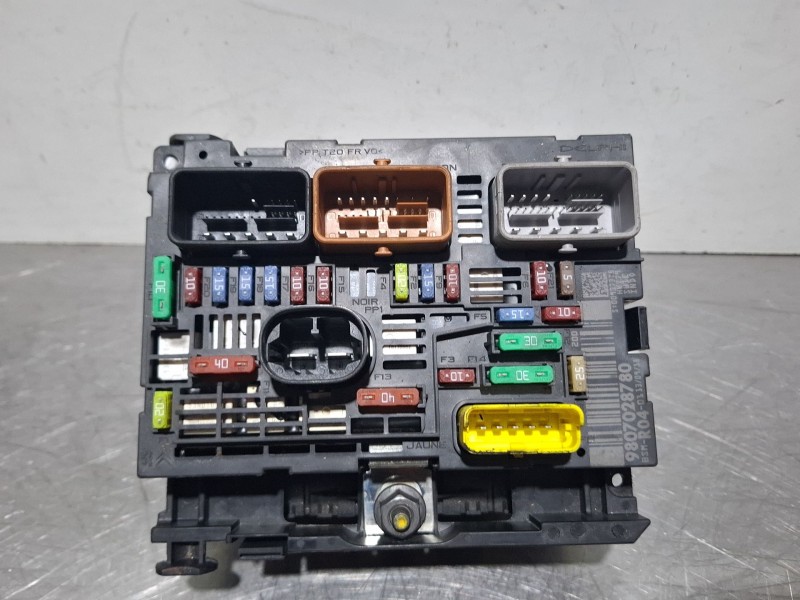 Recambio de centralita bsm para citroën c4 referencia OEM IAM 9807028780 / R04  