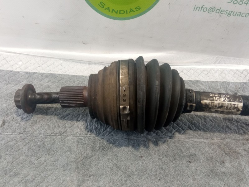 Recambio de palier izquierdo para seat altea referencia OEM IAM 1K0407271CP  