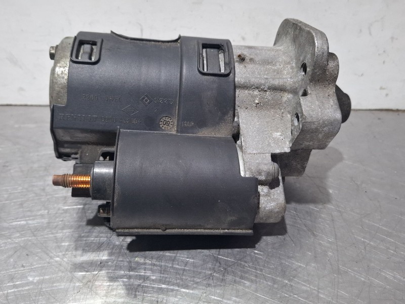 Recambio de motor arranque para renault megane referencia OEM IAM 8200463004  