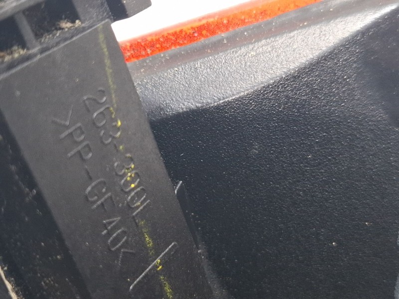 Recambio de piloto trasero izquierdo para nissan note referencia OEM IAM 263300L  