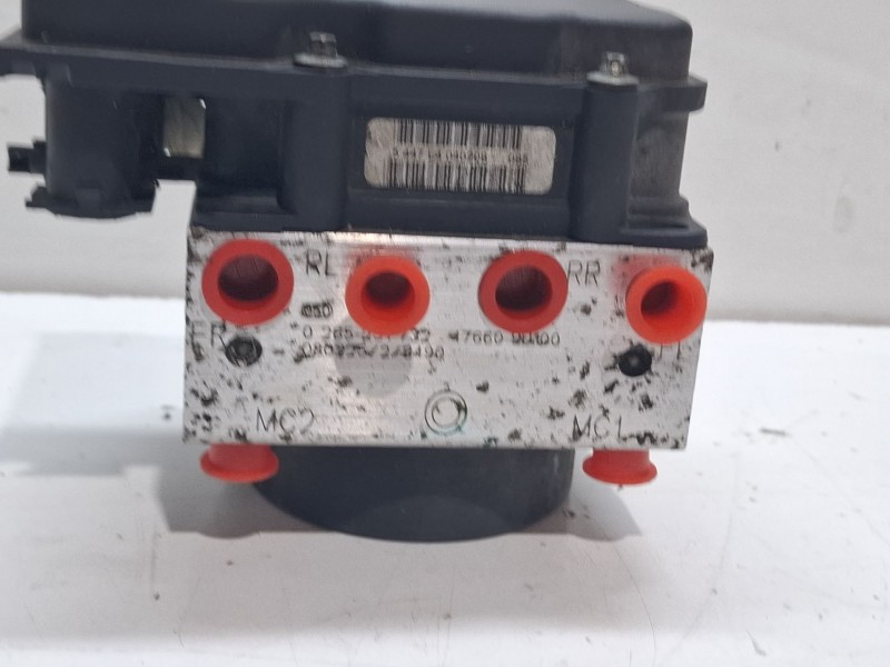 Recambio de modulo abs para nissan note referencia OEM IAM 0265231732 / 0265800518  