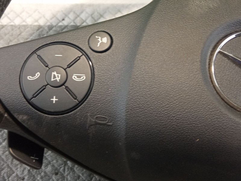 Recambio de volante con airbag para mercedes benz c220 referencia OEM IAM   