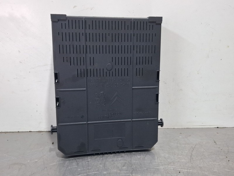 Recambio de centralita bsi para citroën c4 picasso referencia OEM IAM 966405908002  