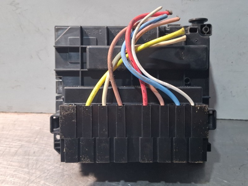 Recambio de centralita bsm para citroën c4 picasso referencia OEM IAM 9684432480 / R01  