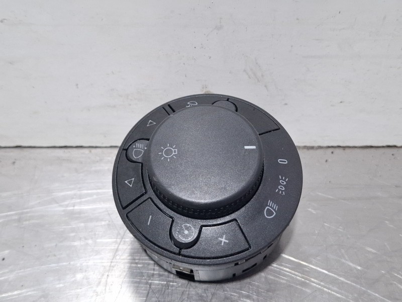 Recambio de mando luces para opel corsa referencia OEM IAM 13249396EA  